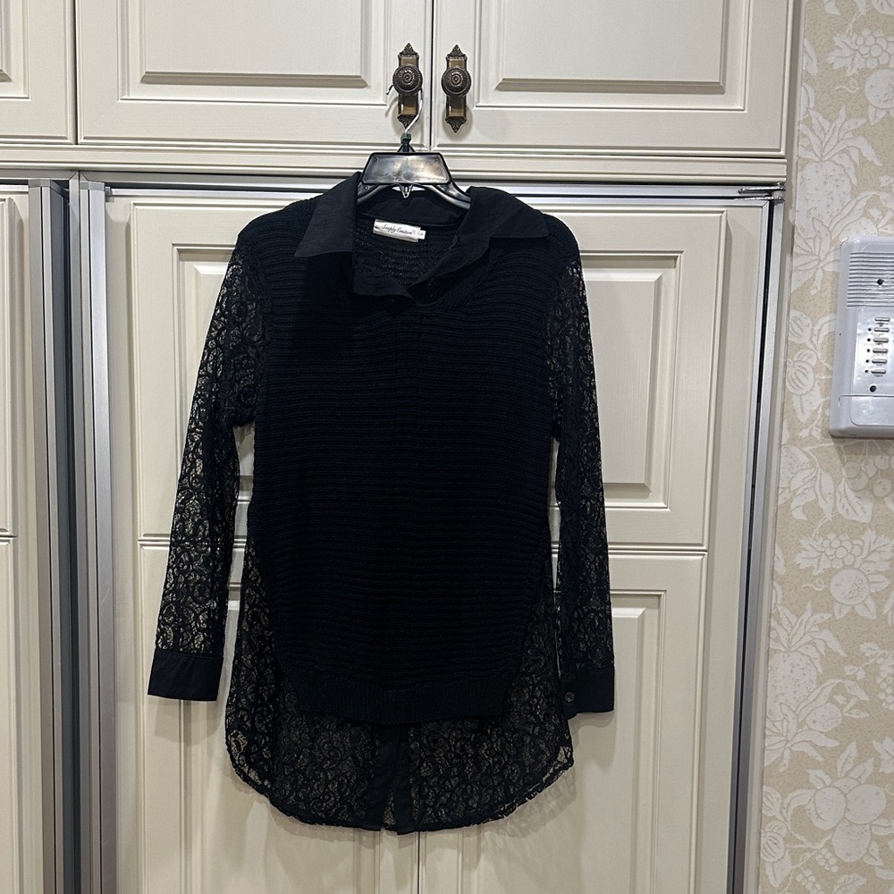 Simply Couture Black Lace Blouse